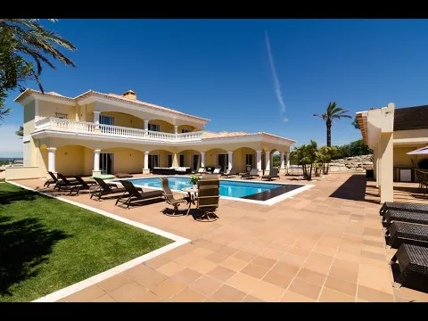 Luxurious 8/9 bedroom villa set in a beautiful tranquil location close to Lagos, Algarve, Portugal