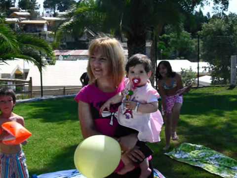 Parque de Campismo de Almornos-dia da criança 2011 - C.J.A.wmv