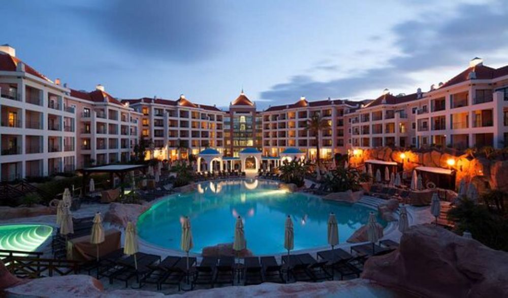 Hilton Vilamoura As Cascatas Golf Resort & Spa