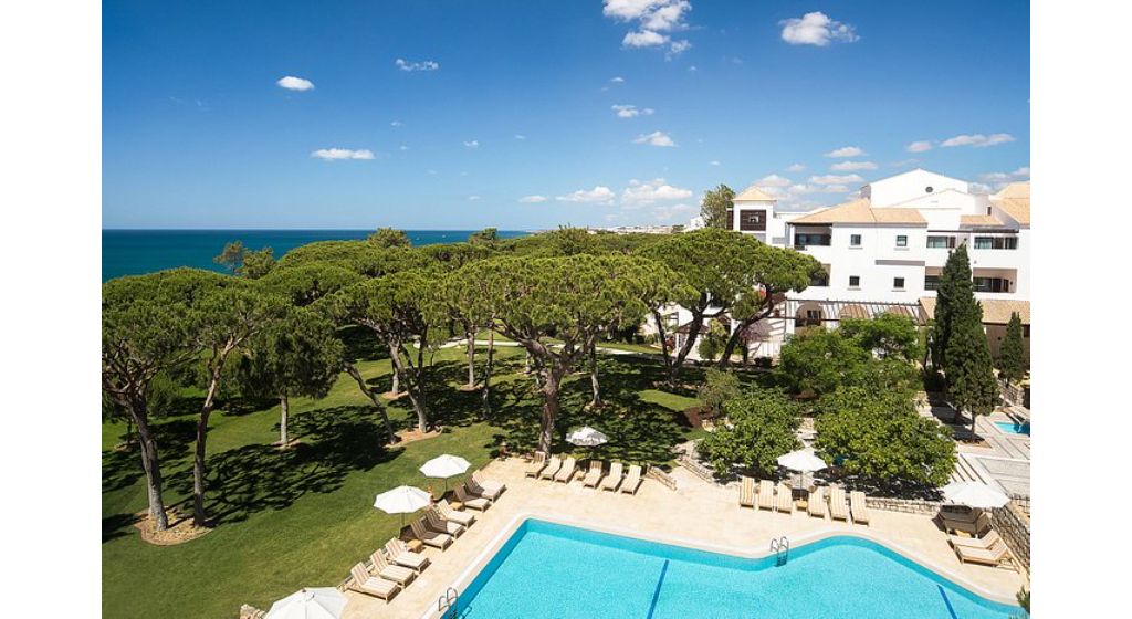 Pine Cliffs Resort, Algarve