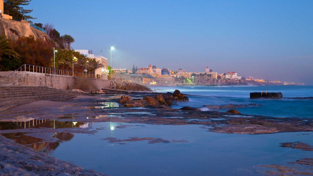 Riding Waves: Best Surfing Spots in Estoril