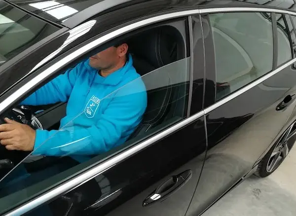 Fast-park - Valet - Aeroporto de Lisboa parking