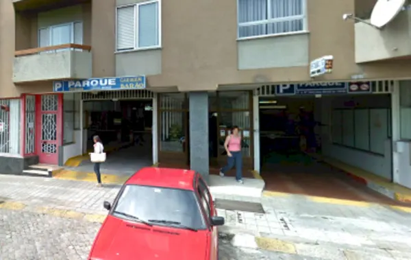 Garagem Barao Car parking