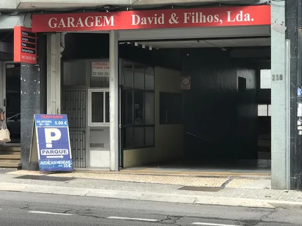 Garagem David car parking