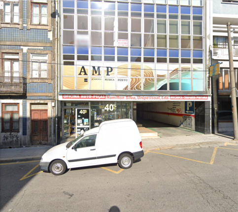 Garaje Santa Catarina Car parking