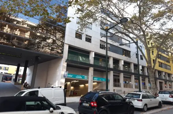 car parking for SABA Picoas Plaza