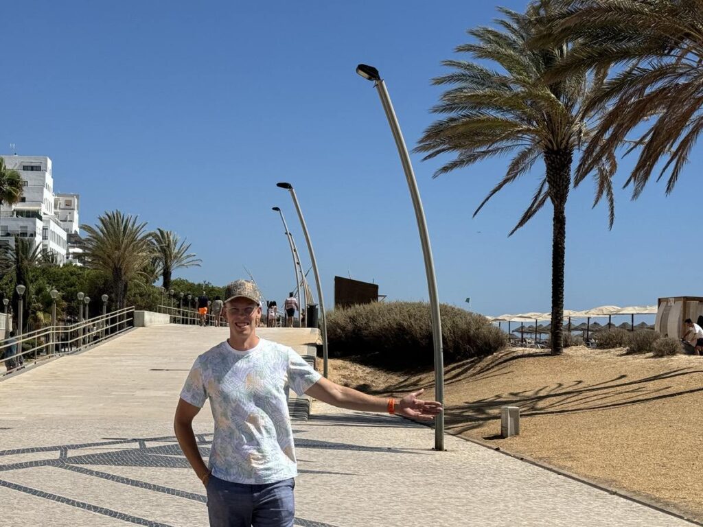 Quarteira walking paths