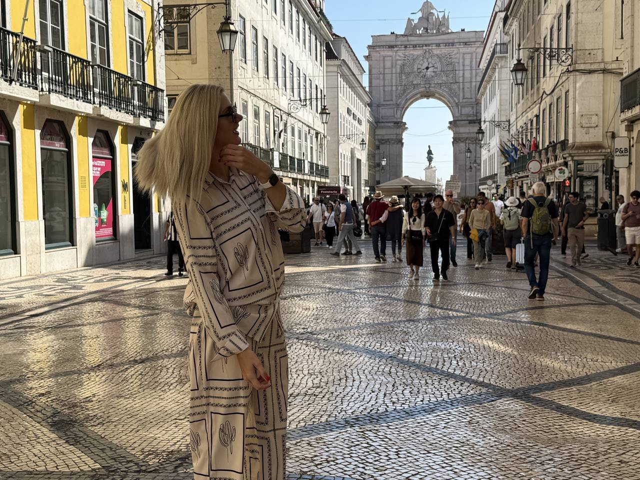 Rua Augusta and the triumphal arch in Lisbon's Baixa, Portugal